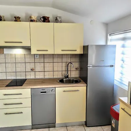 103a Risika